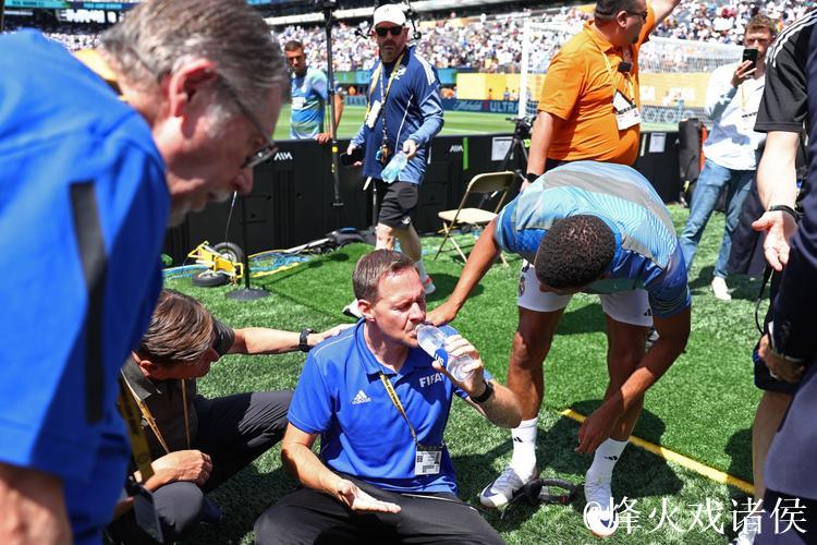 姆巴佩因伤缺阵 皇马主场再遭曼城击败 姆巴佩因伤缺阵 皇马主场再遭曼城击败