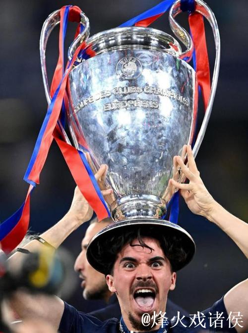 维蒂尼亚：逆转比赛并非首次，我们全力以赴打进